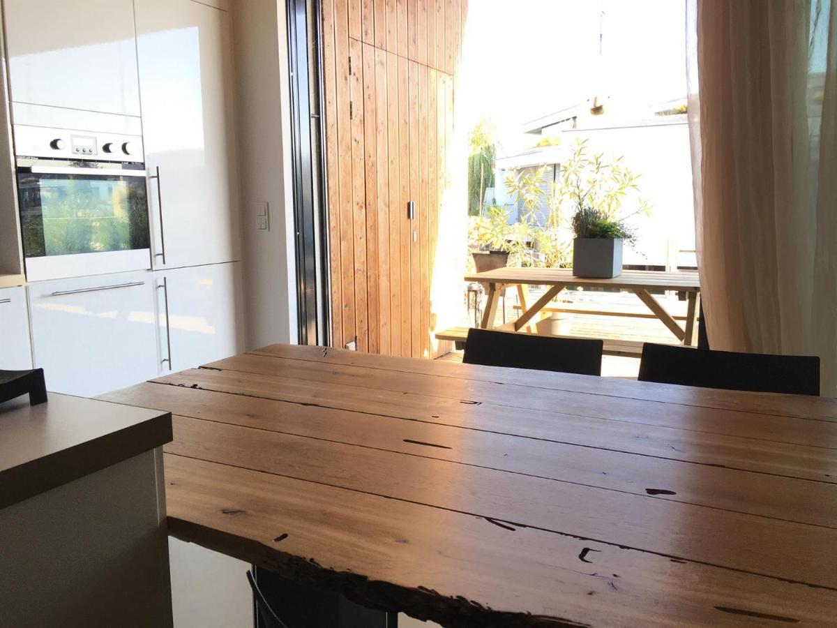 Ferienhaus Am See Neusiedl Нойзидл ам Зее Екстериор снимка