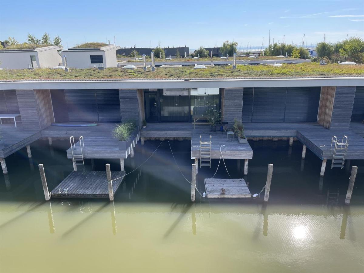 Ferienhaus Am See Neusiedl Нойзидл ам Зее Екстериор снимка
