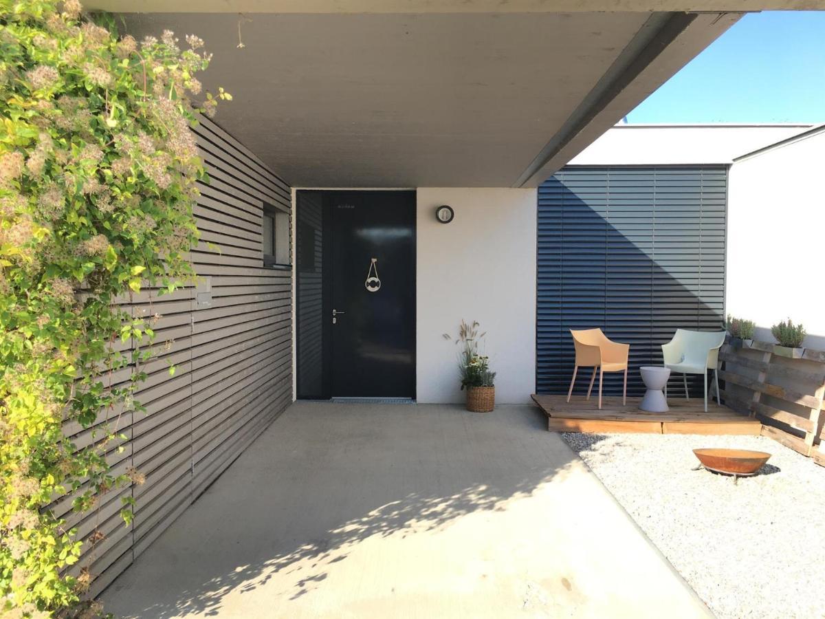 Ferienhaus Am See Neusiedl Нойзидл ам Зее Екстериор снимка